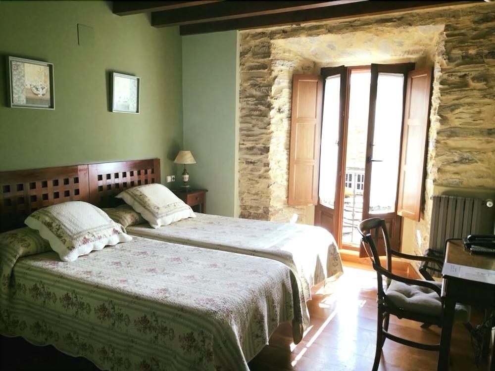 Hotel Rural Casona Trabadelo เบกาโด ภายนอก รูปภาพ